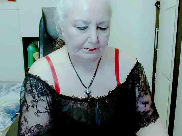 GrannyWants webcam