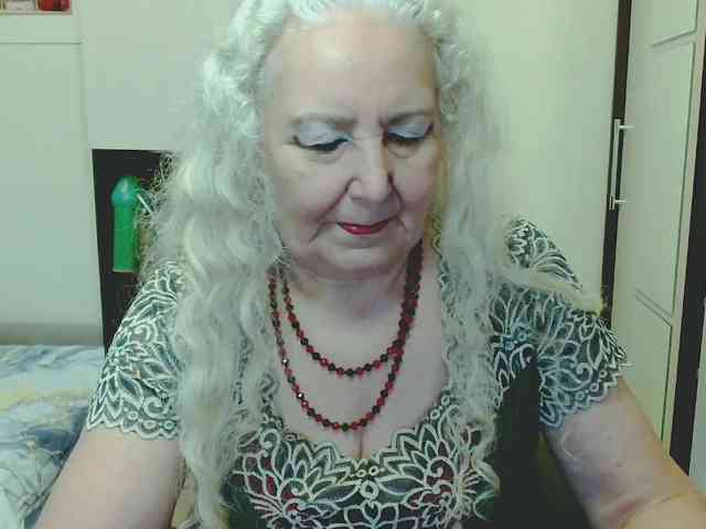 GrannyWants webcam