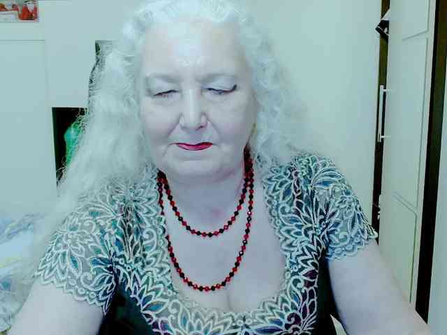 GrannyWants webcam