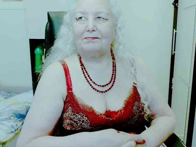 GrannyWants webcam
