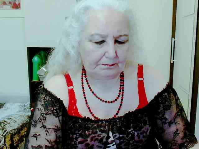 GrannyWants webcam