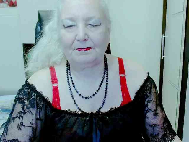 Model: GrannyWants
