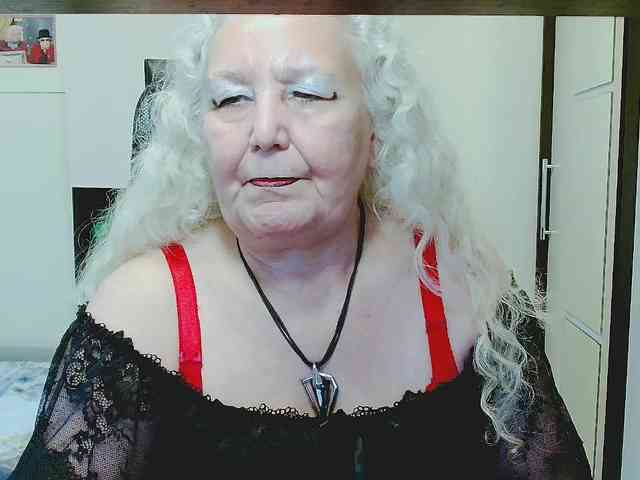 GrannyWants webcam