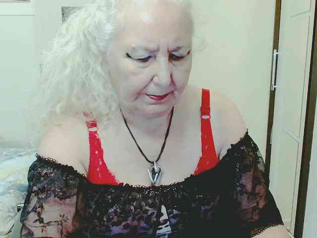 Model: GrannyWants
