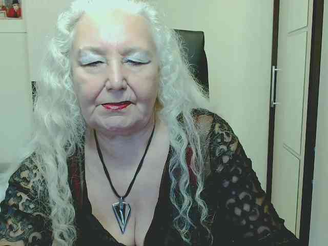 GrannyWants webcam