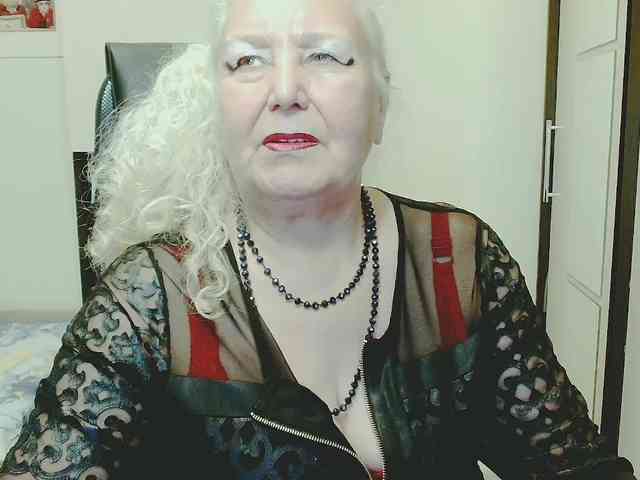GrannyWants webcam