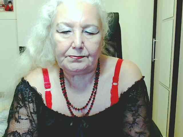 Model: GrannyWants