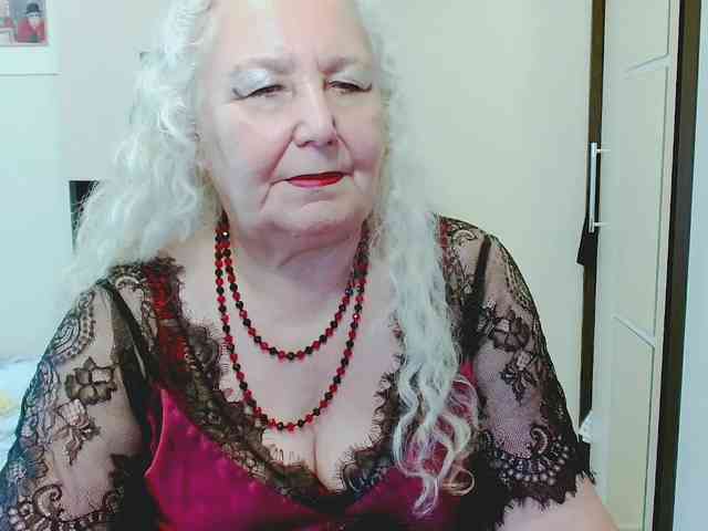 Model: GrannyWants