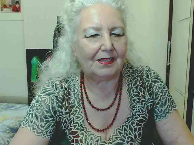 Model: GrannyWants