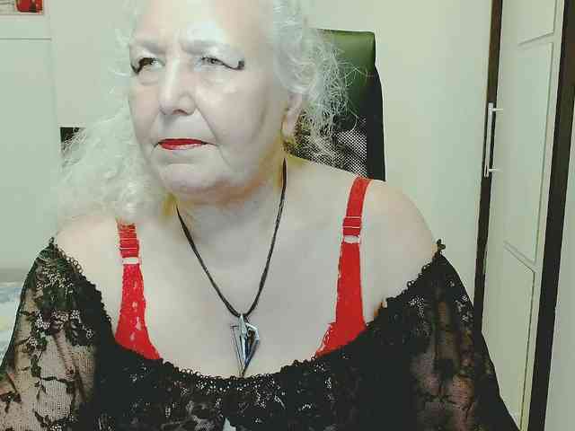 GrannyWants webcam
