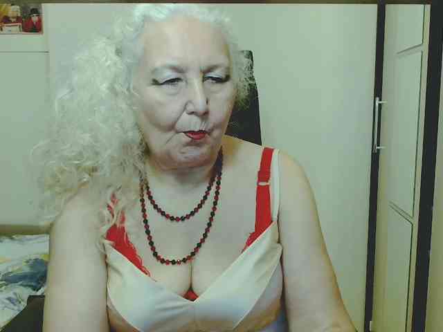 GrannyWants webcam
