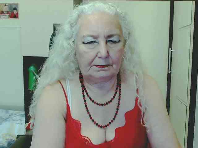 GrannyWants webcam