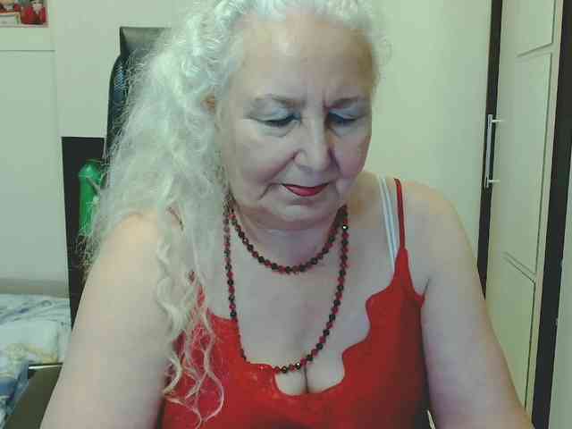 GrannyWants webcam
