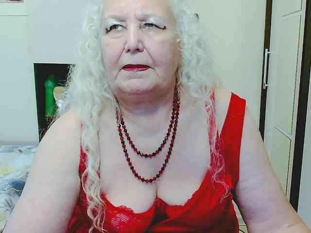 Model: GrannyWants