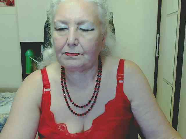 GrannyWants webcam