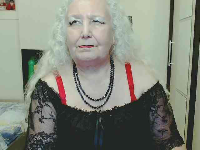 GrannyWants webcam