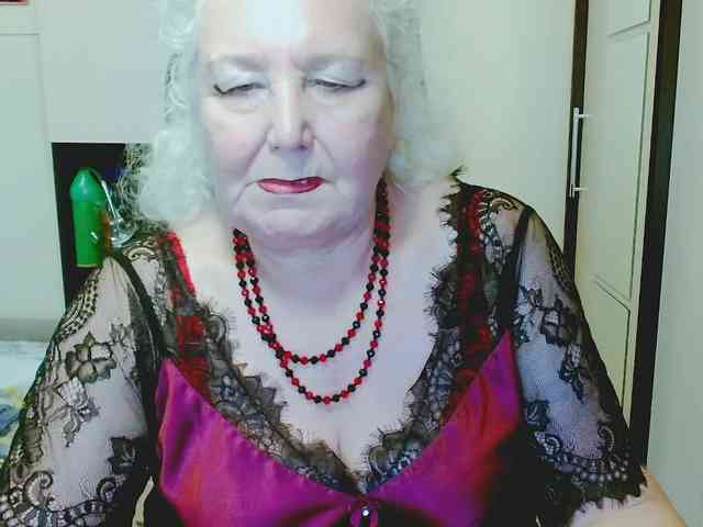 GrannyWants webcam
