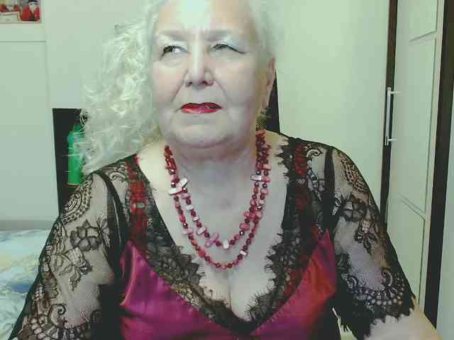 GrannyWants webcam