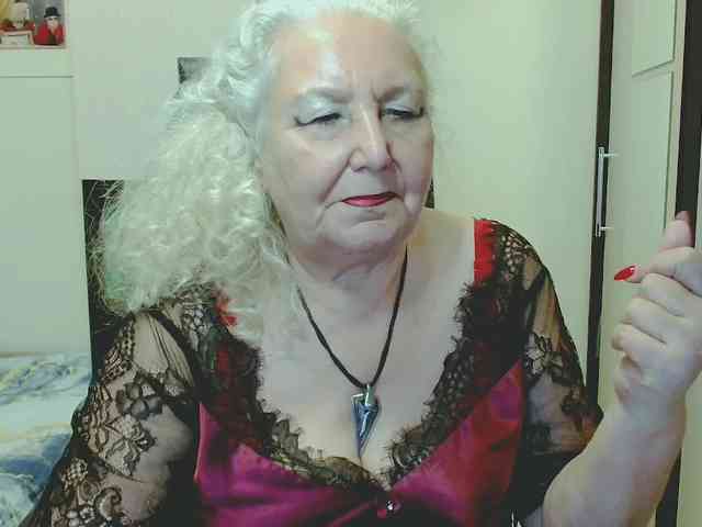 GrannyWants webcam
