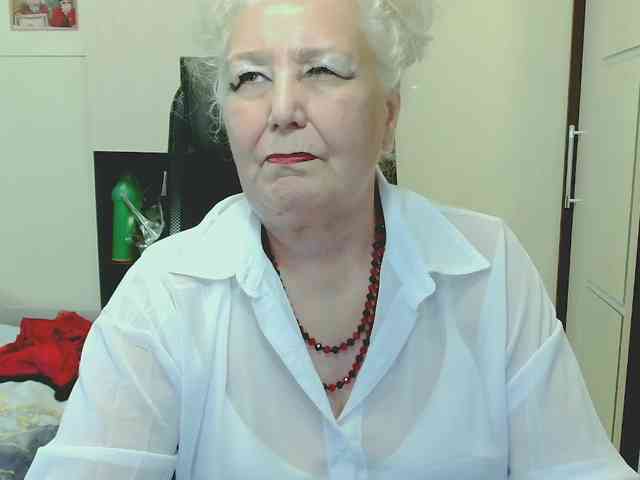 Model: GrannyWants