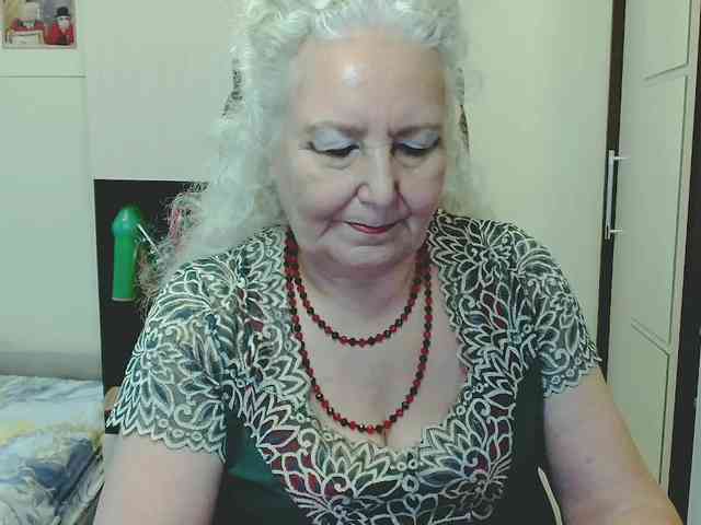 GrannyWants webcam