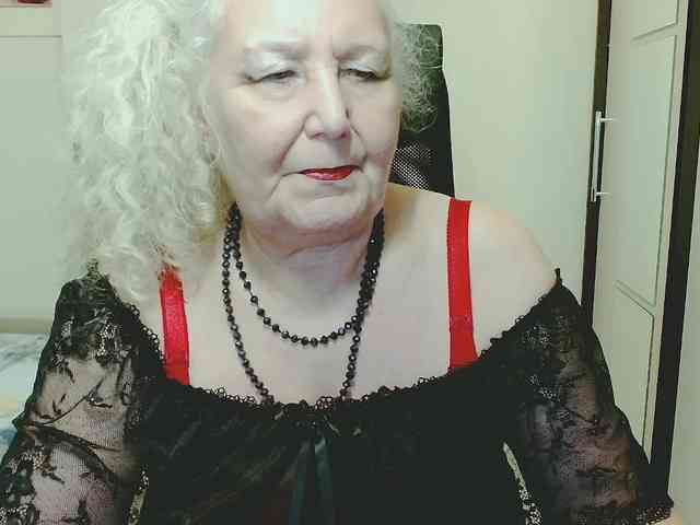 Model: GrannyWants