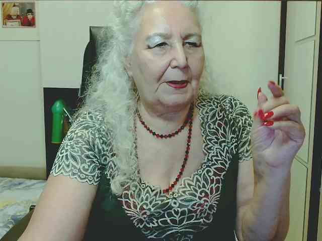 GrannyWants webcam