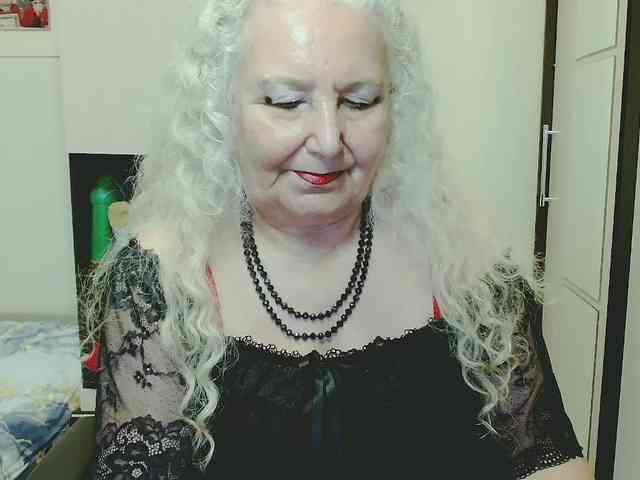GrannyWants webcam