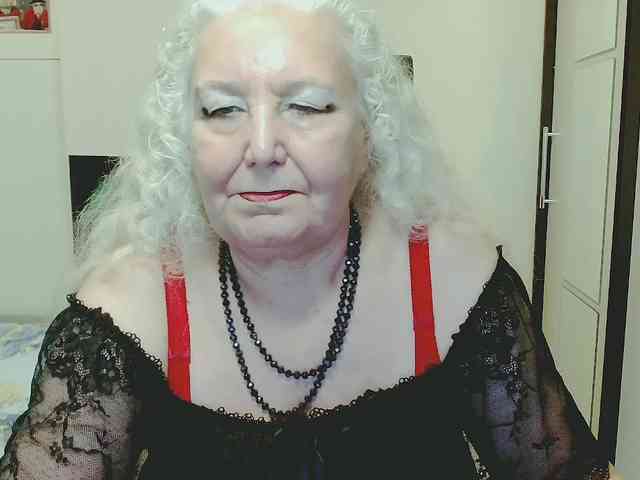 Model: GrannyWants