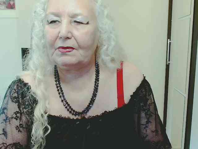 GrannyWants webcam