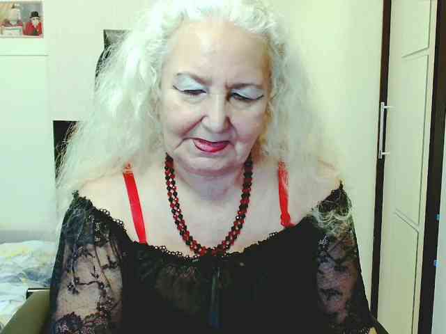 GrannyWants webcam