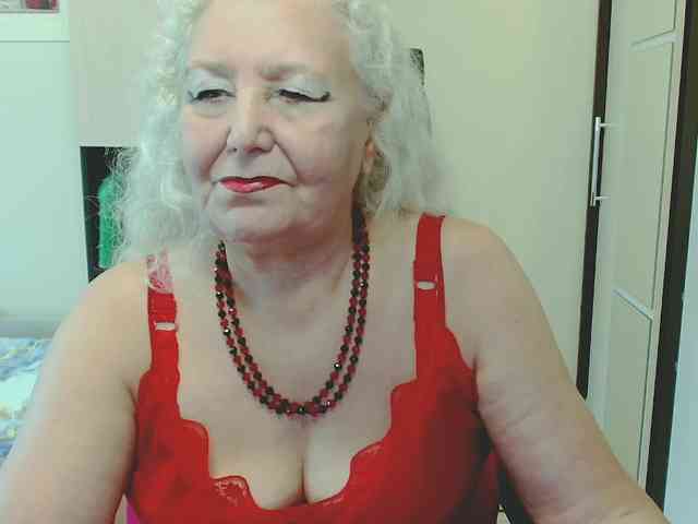GrannyWants webcam