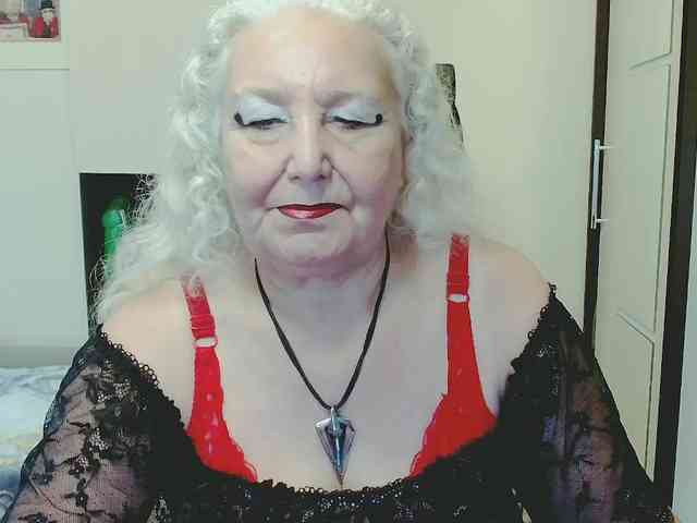 Model: GrannyWants