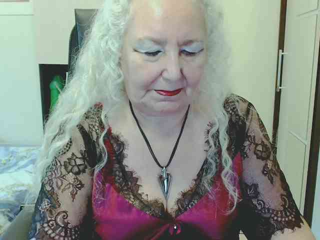 GrannyWants webcam