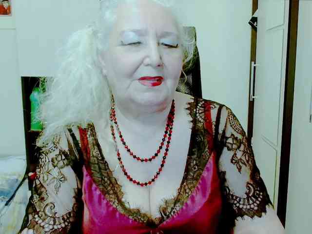 GrannyWants webcam