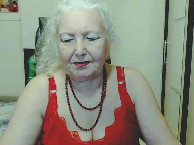 GrannyWants webcam