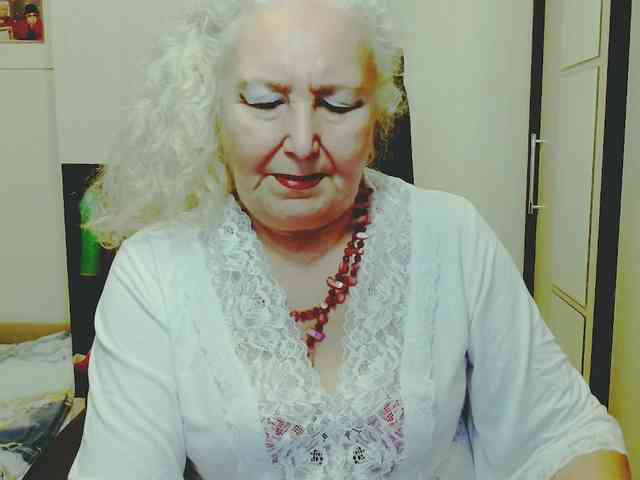 GrannyWants webcam