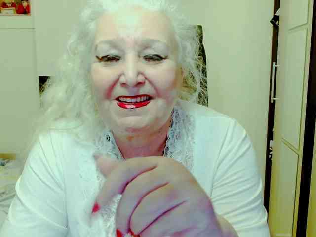 GrannyWants webcam
