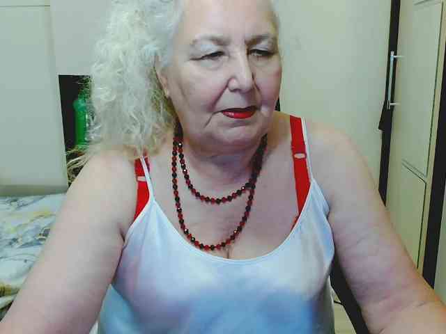 GrannyWants webcam