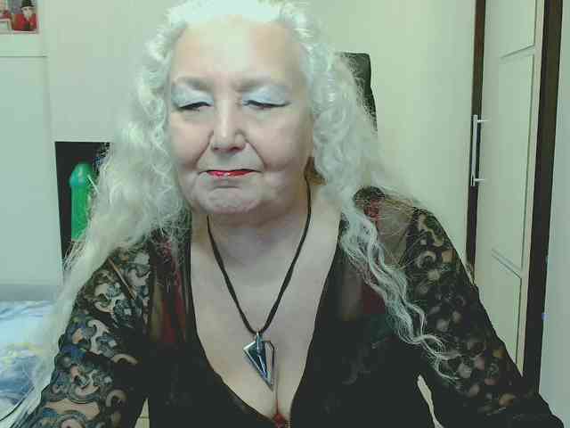 GrannyWants webcam