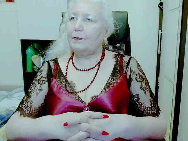 GrannyWants webcam