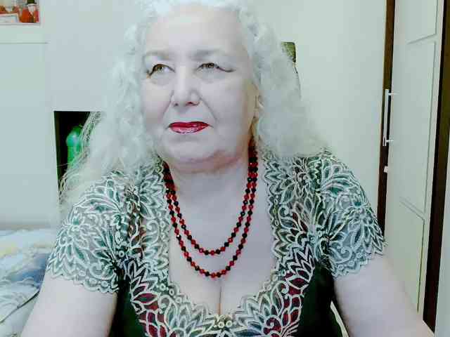 GrannyWants webcam