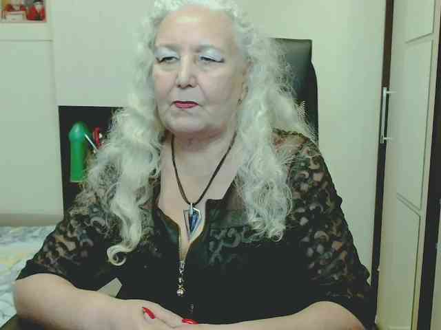GrannyWants webcam