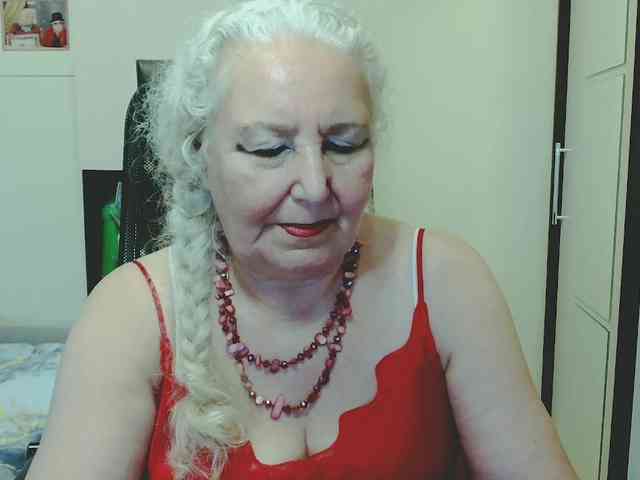 GrannyWants webcam