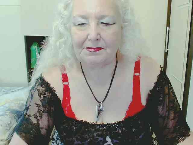 Model: GrannyWants