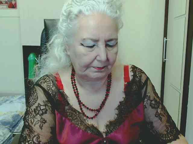 Model: GrannyWants