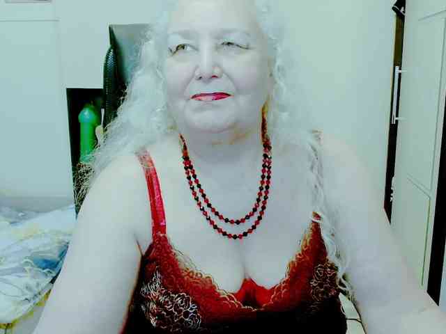 GrannyWants webcam