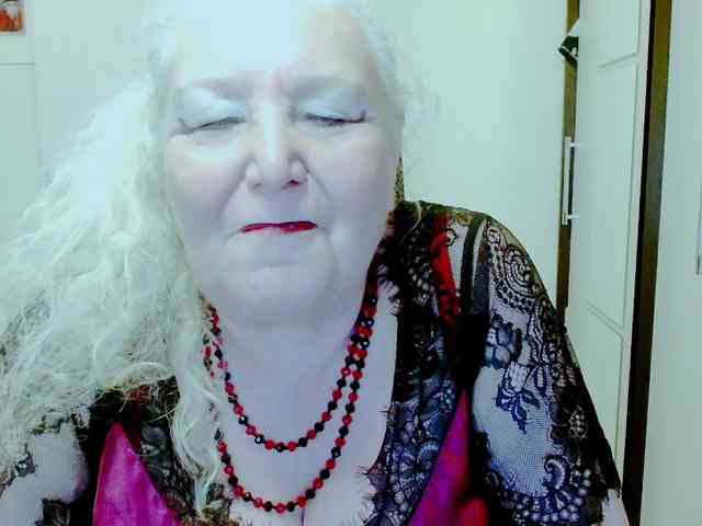 GrannyWants webcam