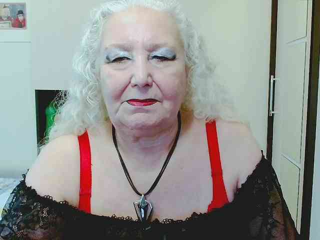 GrannyWants webcam
