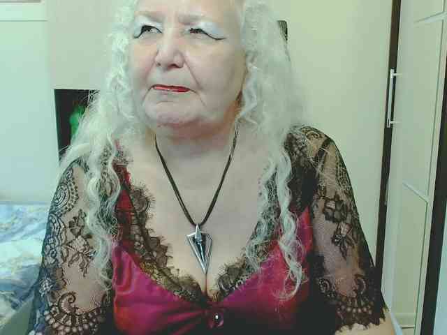 GrannyWants webcam